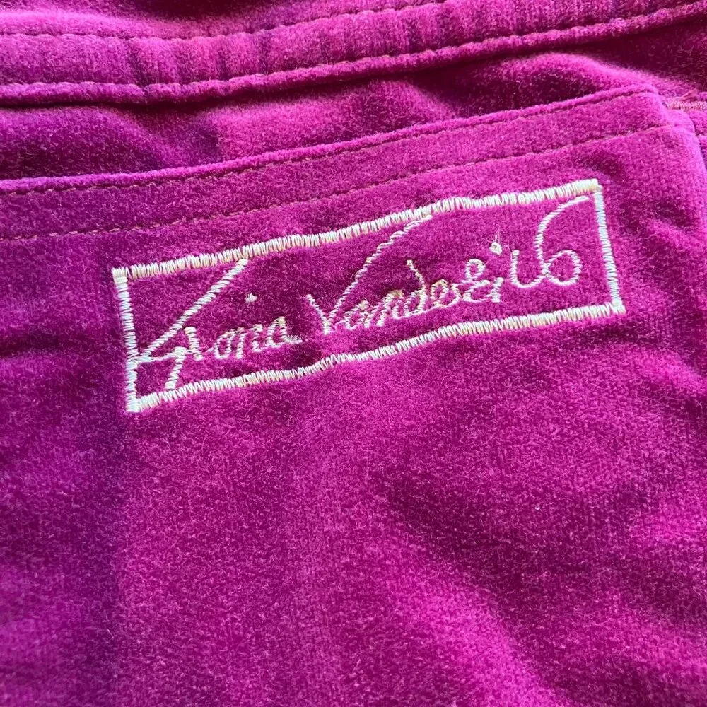 Gloria Vanderbilt Vintage Magenta Velvet Pants Size 12 - Picture 5 of 7